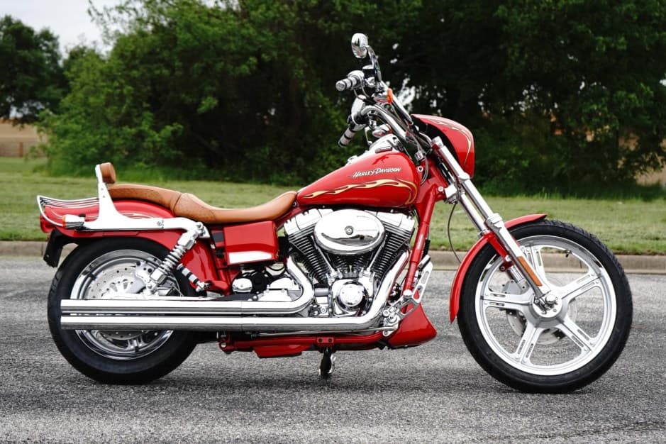 2001 Harley-Davidson CVO sold for $21,000