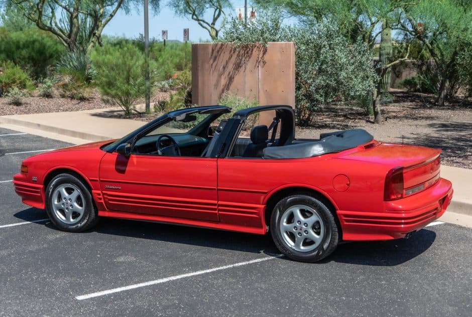 1994 Oldsmobile Cutlass sold for $11,750