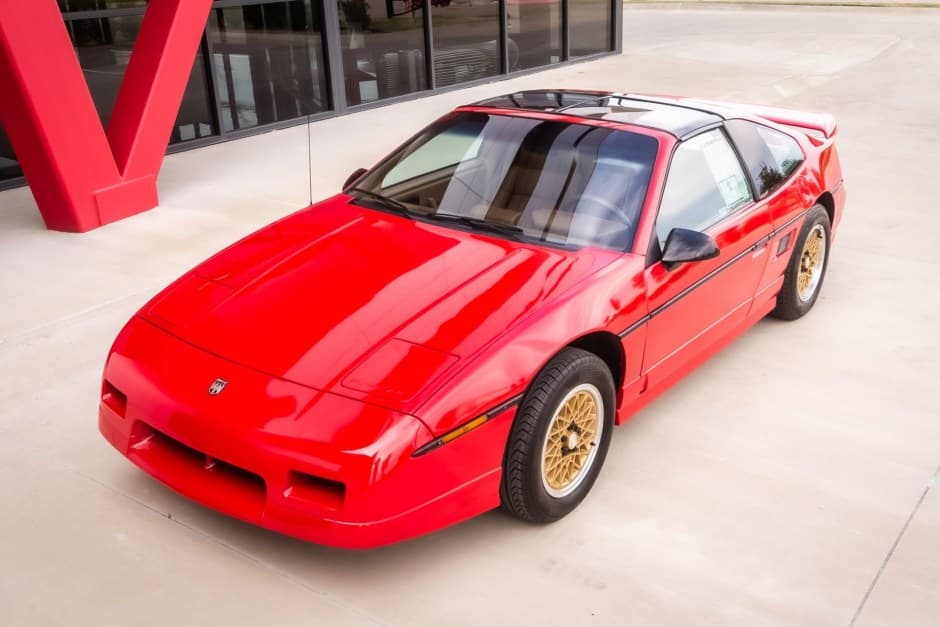 1988 Pontiac Fiero sold for $30,000