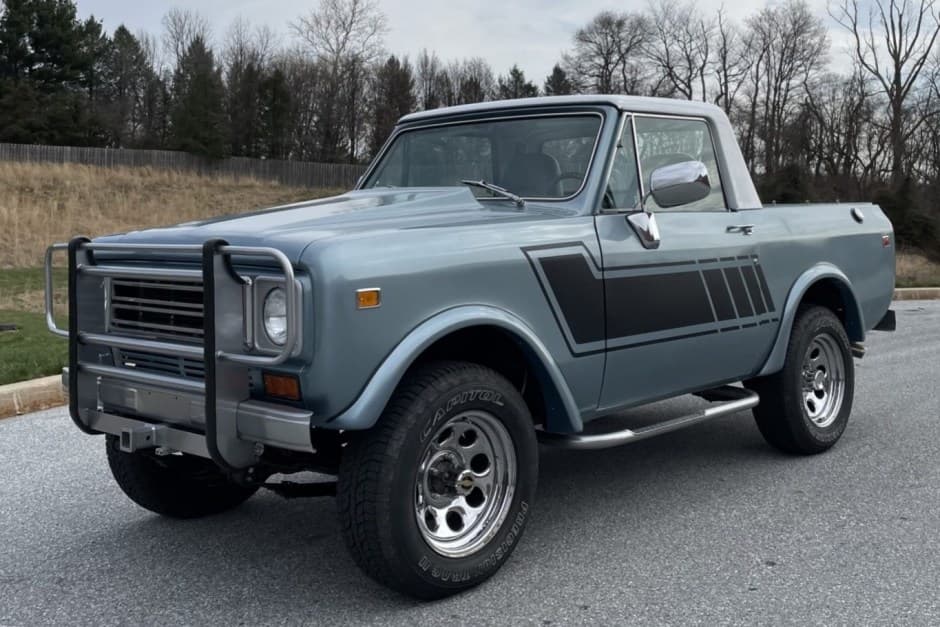 1976 International Harvester Scout sold for $20,000
