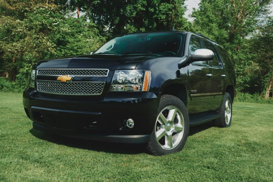 2014 Chevrolet Tahoe GMT900 sold for $50,500