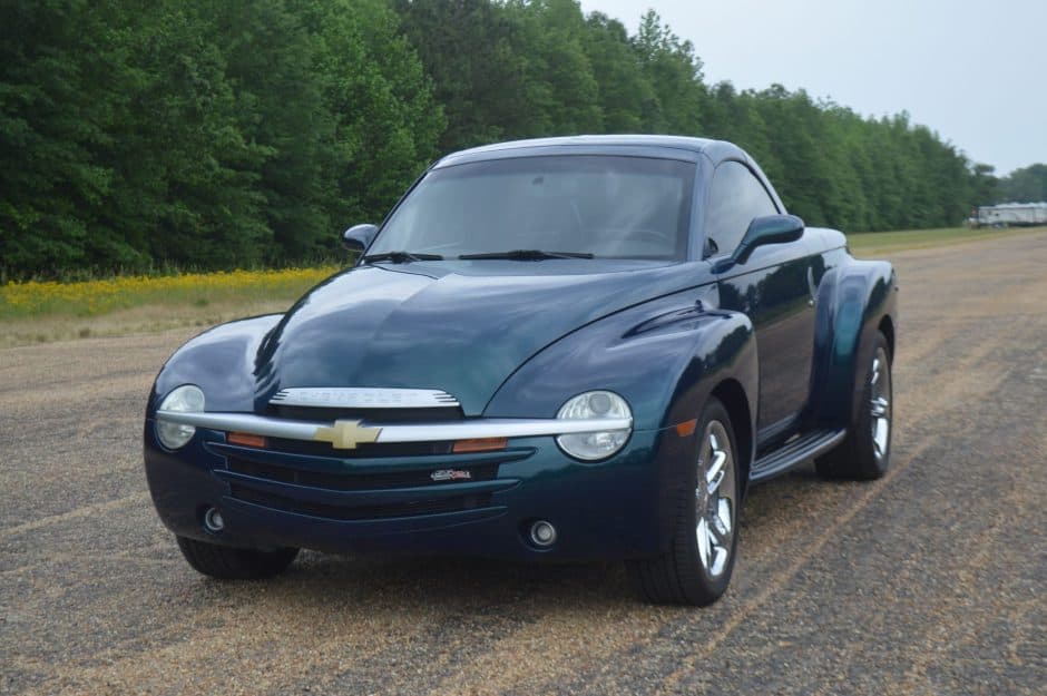 2005 Chevrolet SSR sold for $21,599