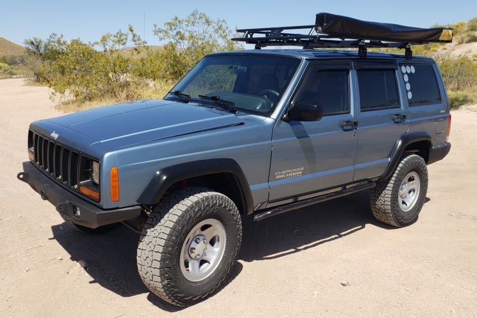 1997 Jeep XJ Cherokee sold for $11,997