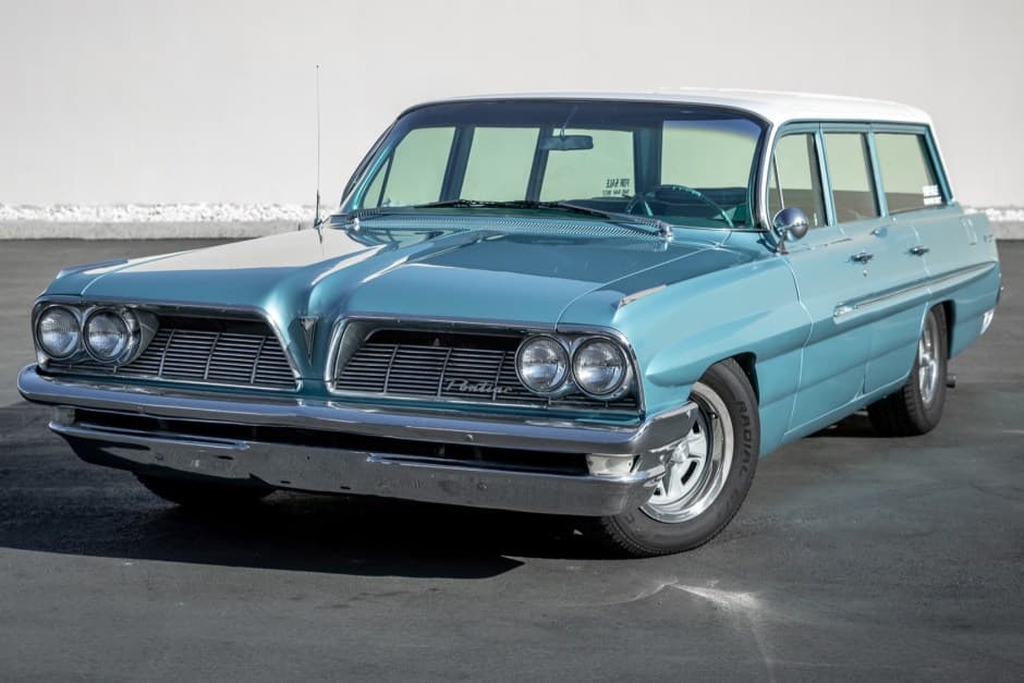 1961 Pontiac Catalina sold for $22,255