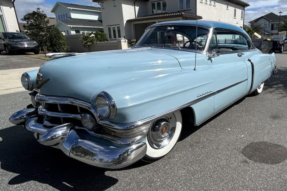 1952 Cadillac Series 62 sold for $15,750