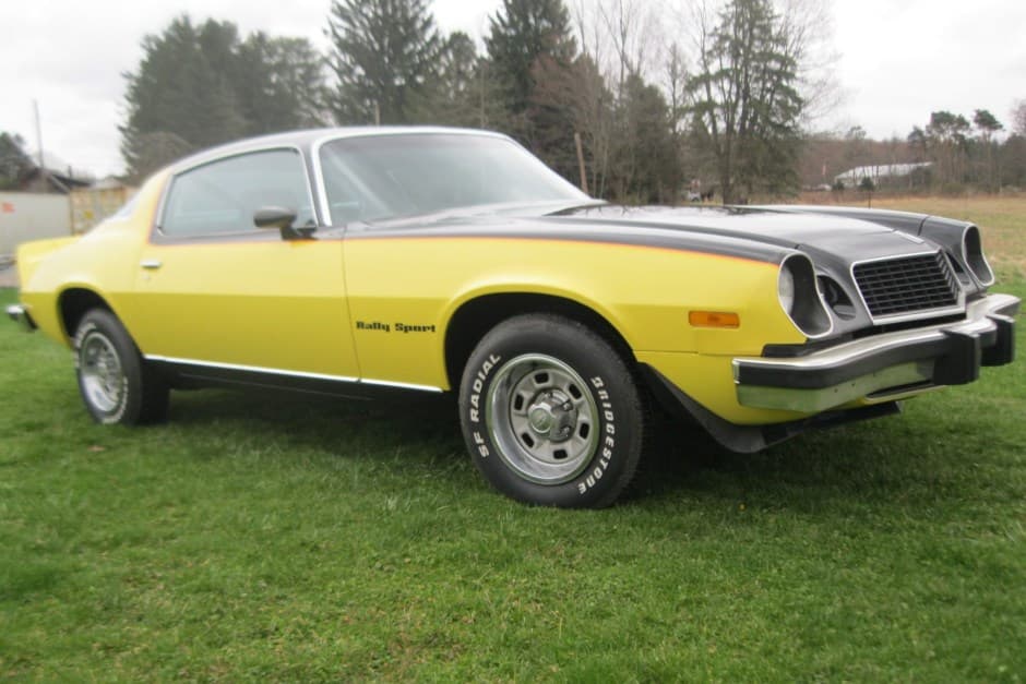1976 Chevrolet Camaro 2nd Generation 1970-1981 sold for $14,000