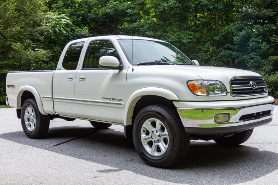 2001 Toyota Tundra (XK30/XK40 2000-2006) sold for $26,000