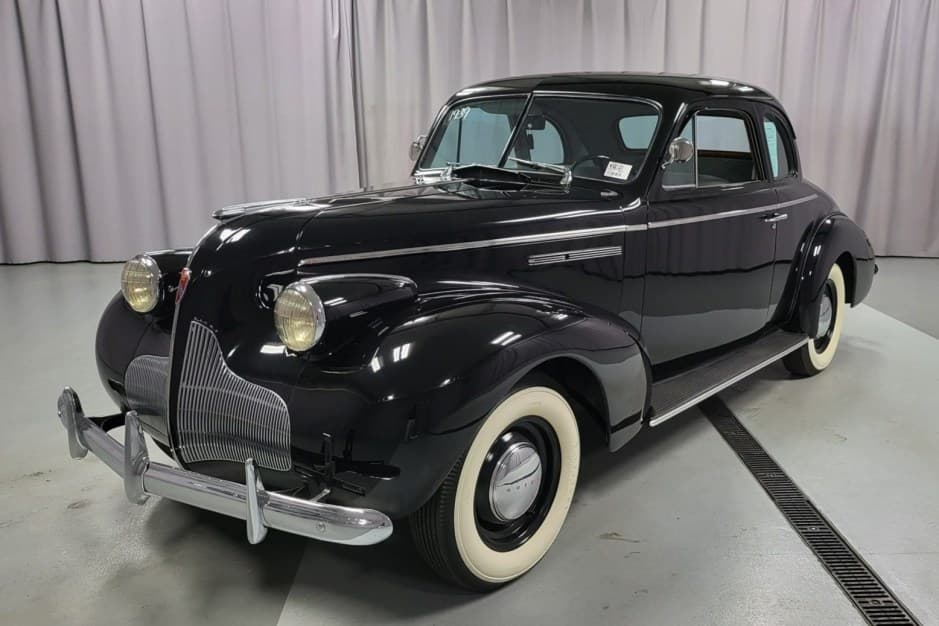 1939 Buick Special sold for $17,000