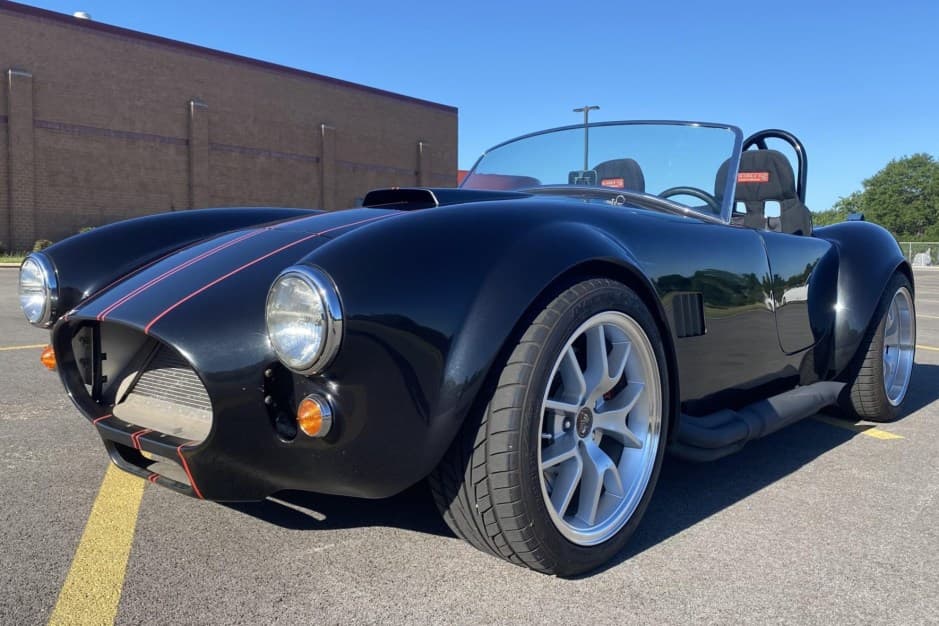 0 Shelby Cobra Replica sold for $39,000