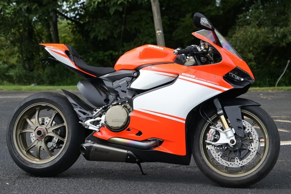 2014 Ducati Superleggera sold for $37,500
