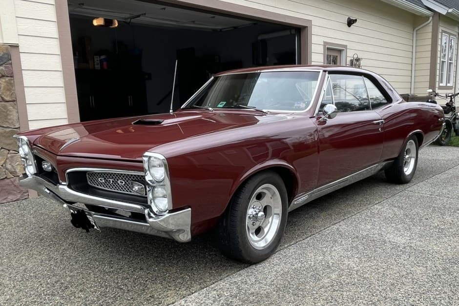 1967 Pontiac GTO sold for $35,000