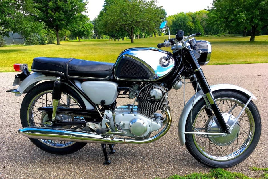 1966 Honda Dream, CB77 Super Hawk, & CL77 Scrambler sold for $10,000