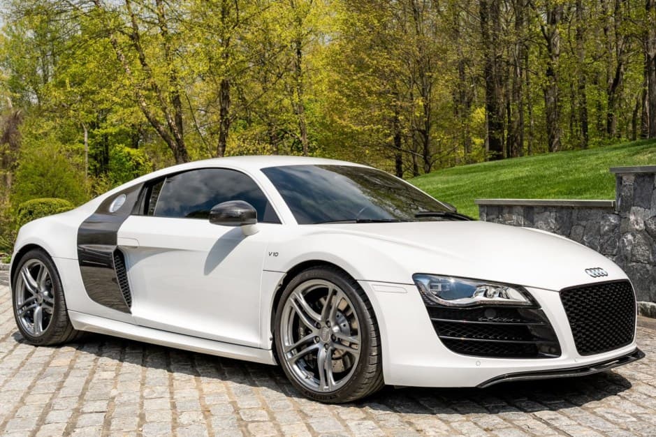 2011 Audi R8 sold for $138,596