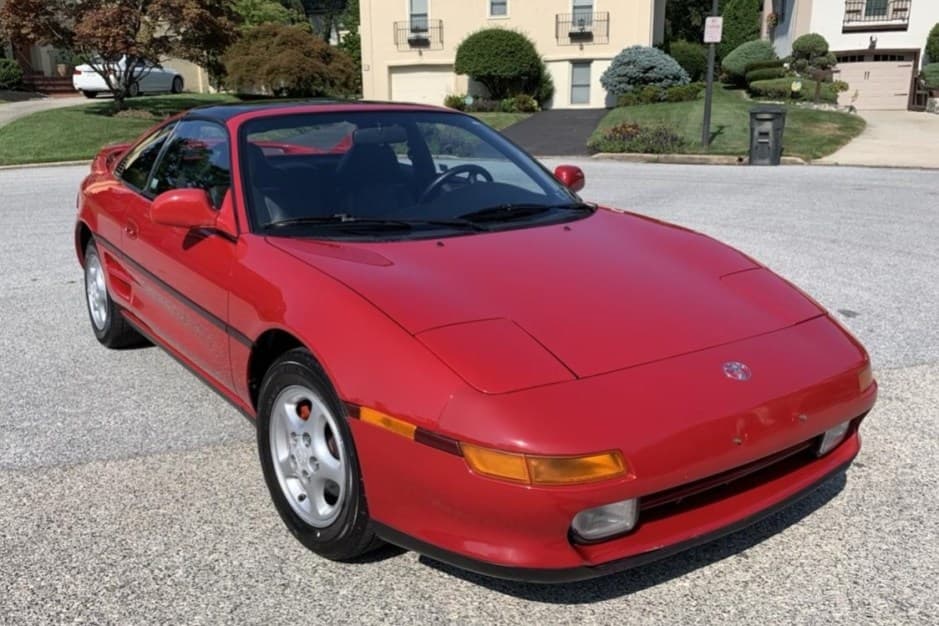 1991 Toyota SW20 MR2 sold for $16,750