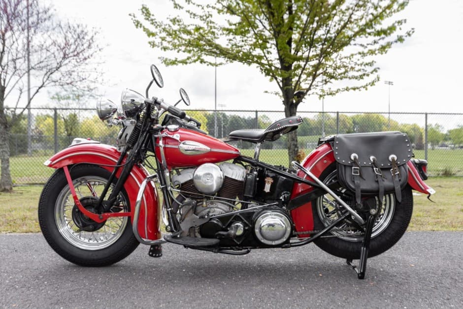 1941 Harley-Davidson Big-Twin Flathead (1930-1948) sold for $24,275