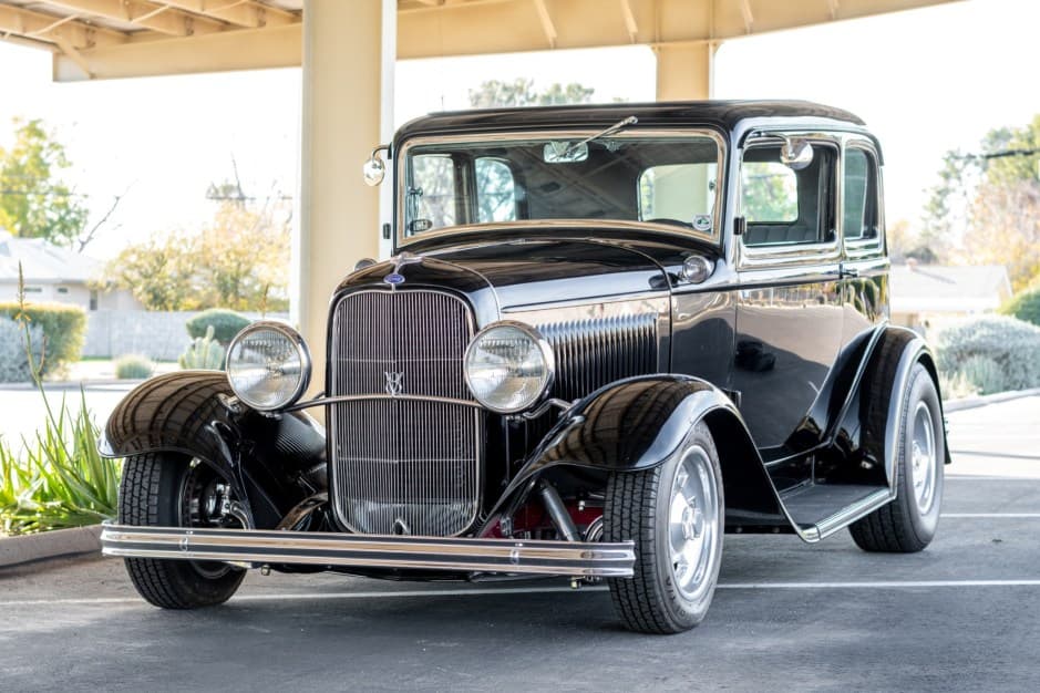 1932 Ford Hot Rod sold for $47,000