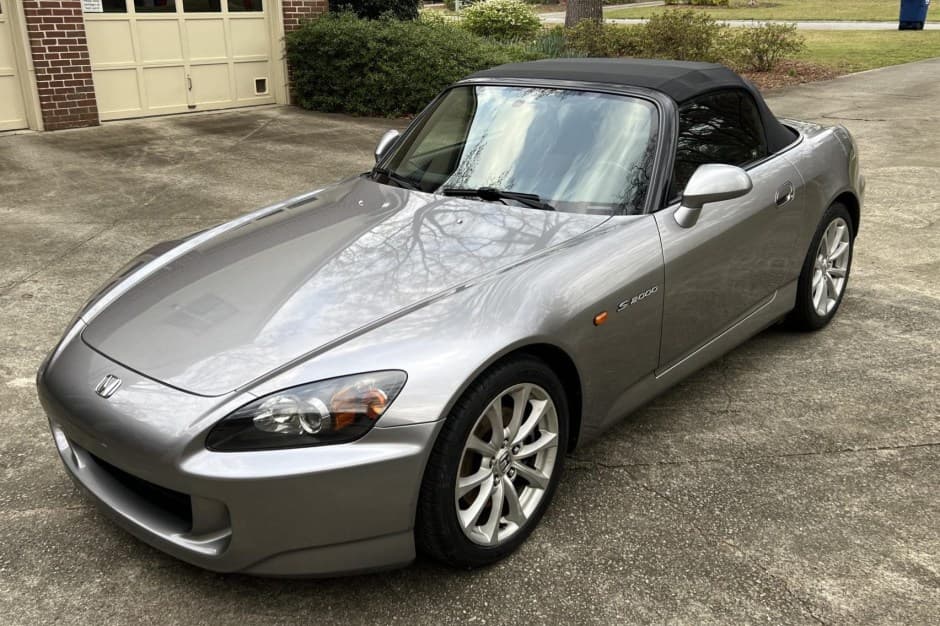 2007 Honda S2000 sold for $25,001