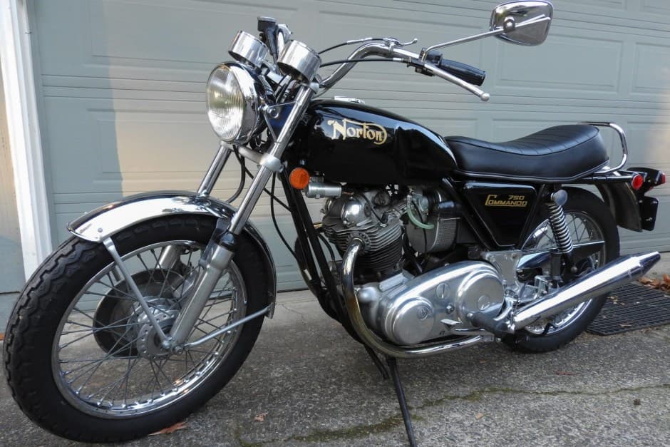 1972 Norton Commando sold for $6,500