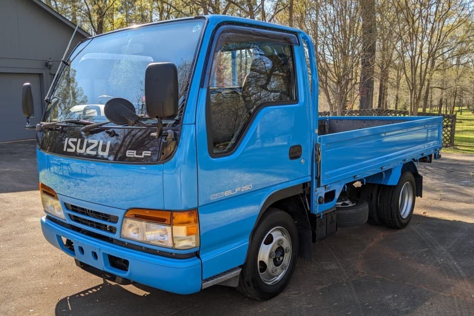 1994 Isuzu Elf sold for $15,000