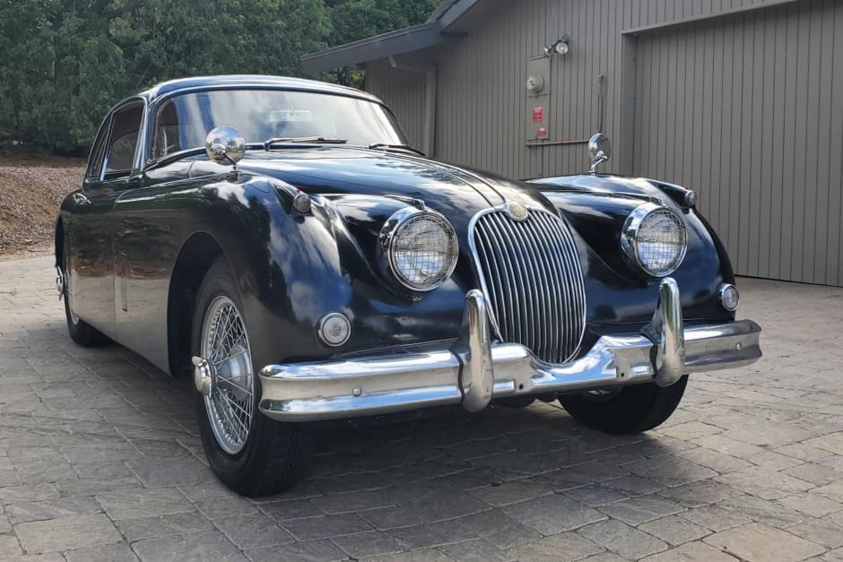 1960 Jaguar XK150 sold for $50,000