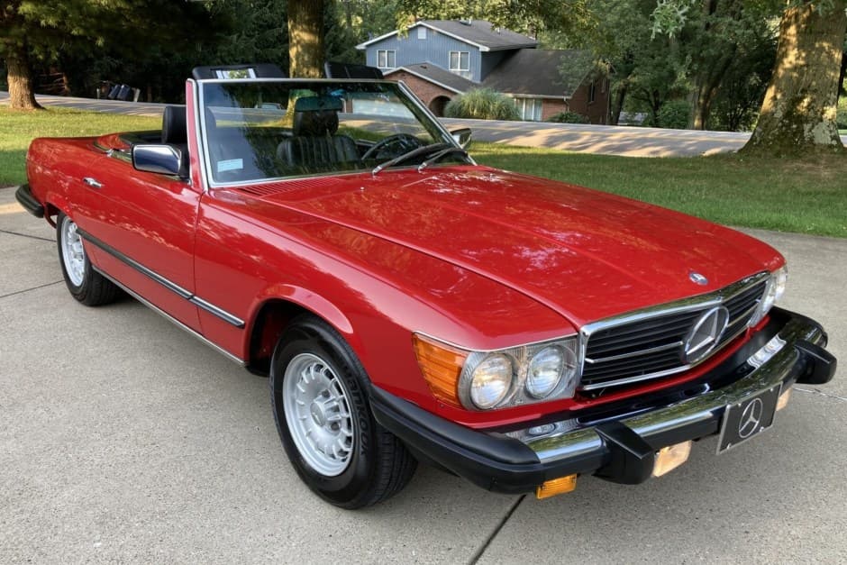 1985 Mercedes-Benz R107 SL sold for $20,500