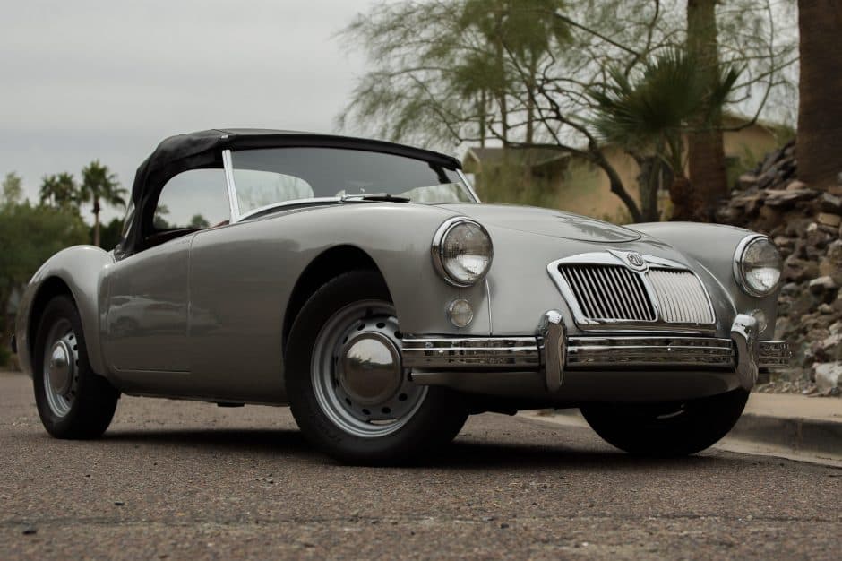 1959 MG MGA sold for $16,250