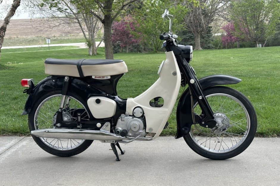 1964 Honda Super Cub sold for $2,500