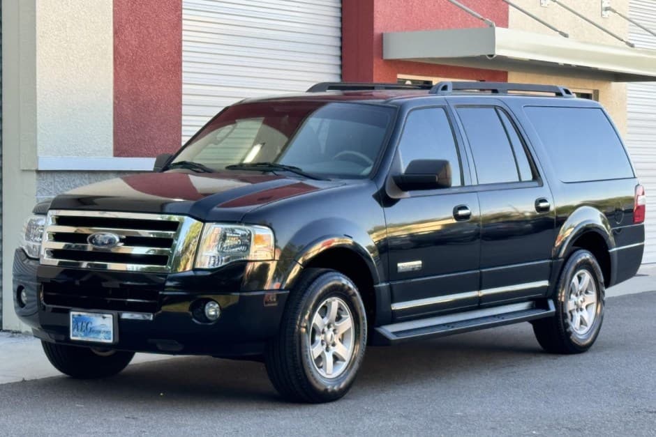 2008 Ford Expedition sold for $17,250