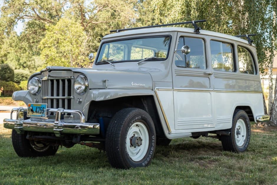 1963 Willys Jeep Wagon sold for $23,000