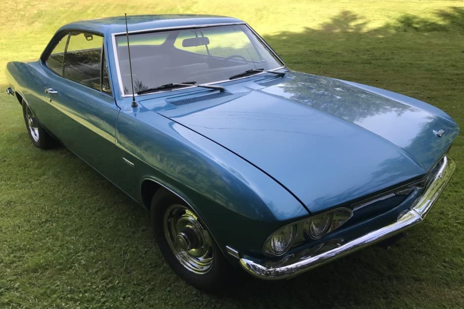 1968 Chevrolet Corvair (1965-1969) sold for $9,400