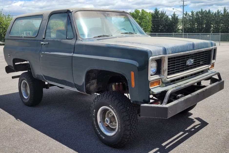 1974 Chevrolet K5 Blazer 1973-1991 sold for $5,000