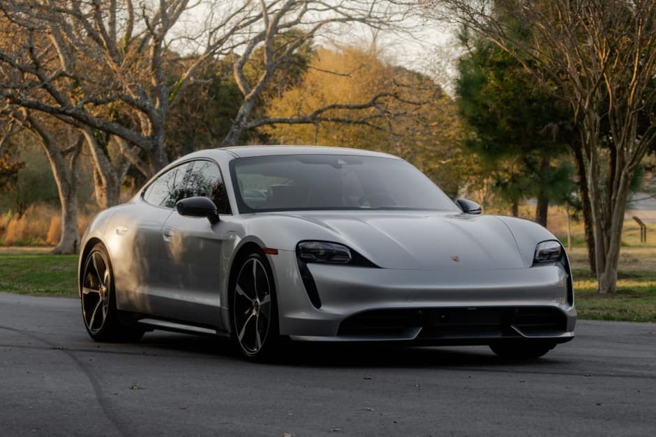 2020 Porsche Taycan sold for $90,026