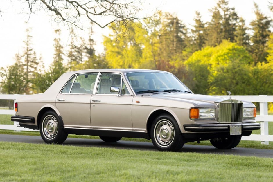 1984 Rolls-Royce SZ Silver Spirit & Silver Spur sold for $16,800