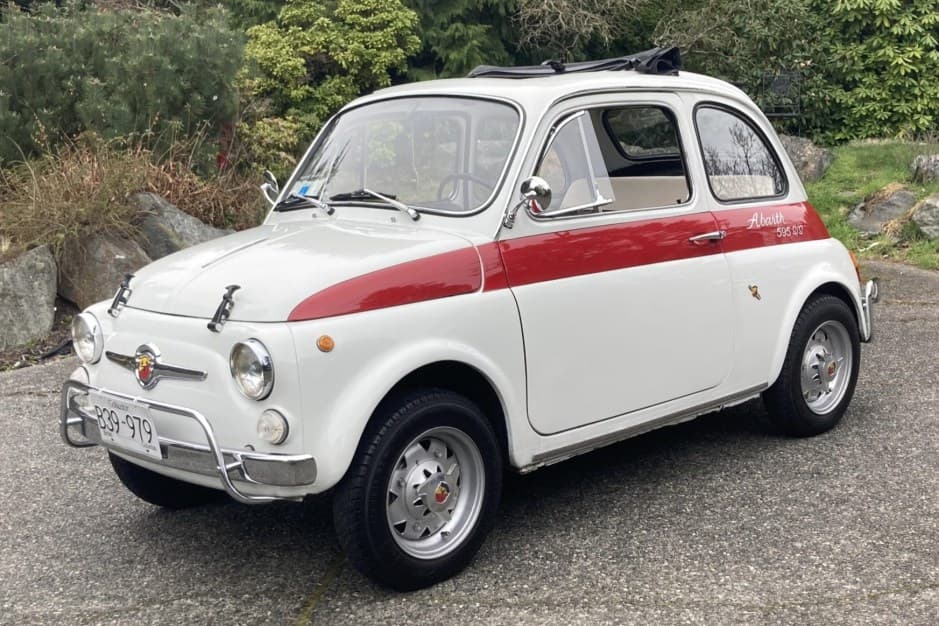 1968 Fiat Nuova 500 (1957-1975) sold for $17,000