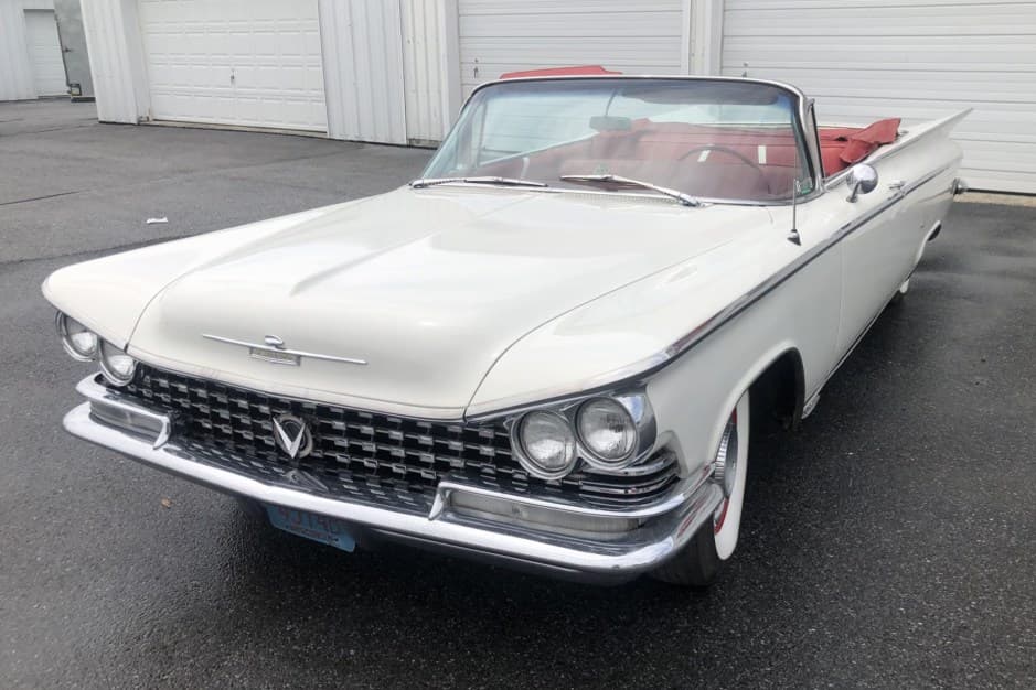 1959 Buick LeSabre sold for $36,859