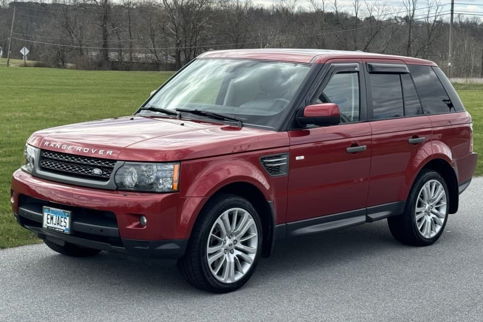 2011 Land Rover Range Rover Sport L320 sold for $15,250