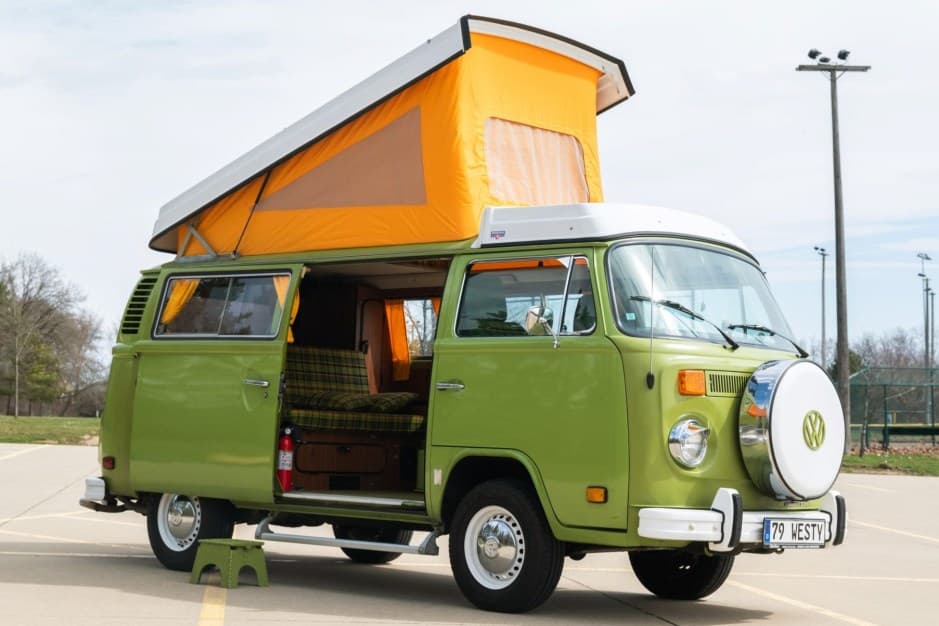 1979 Volkswagen Bay-Window Camper sold for $26,000