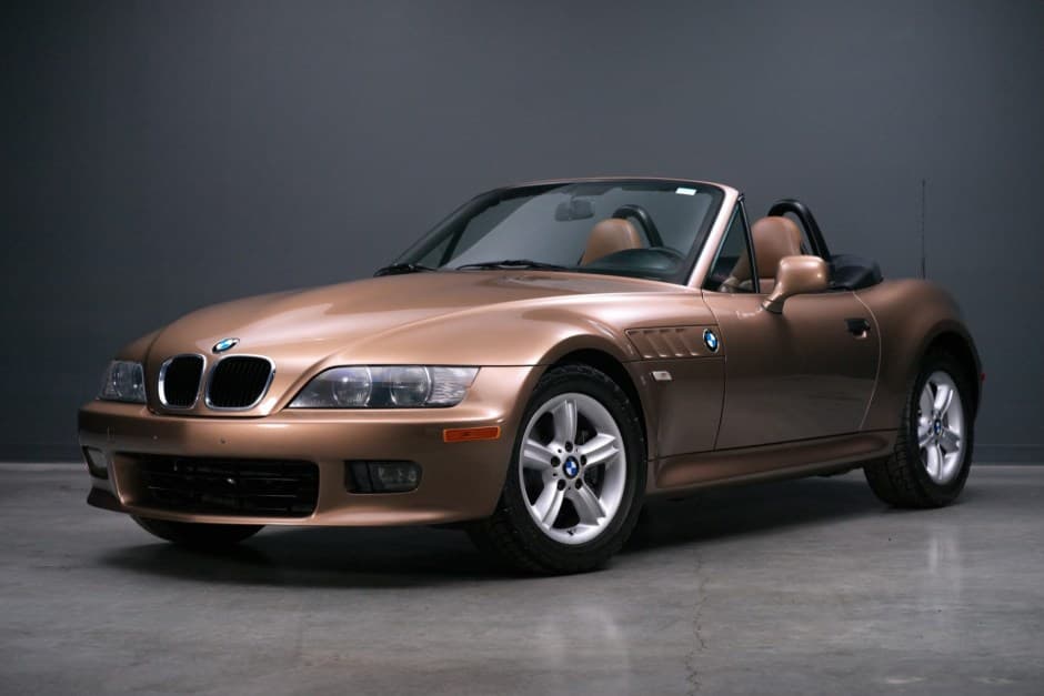 2001 BMW Z3 sold for $16,010