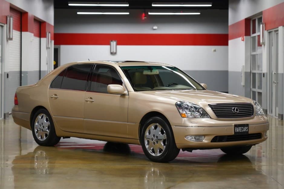 2002 Lexus LS Sedan sold for $15,250