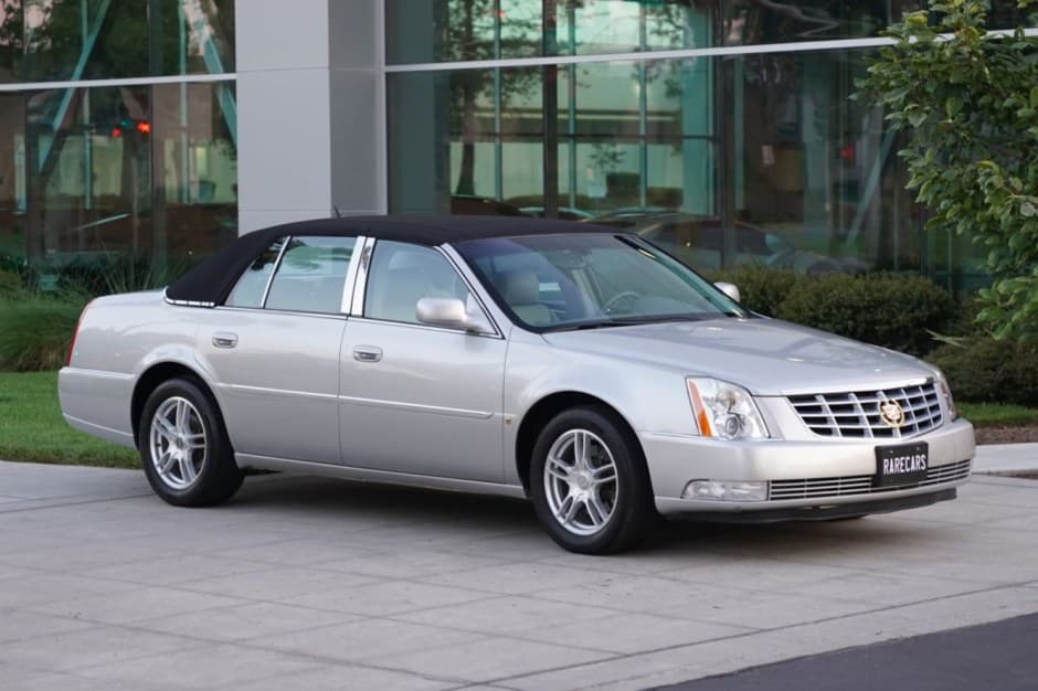 2007 Cadillac DeVille sold for $9,999