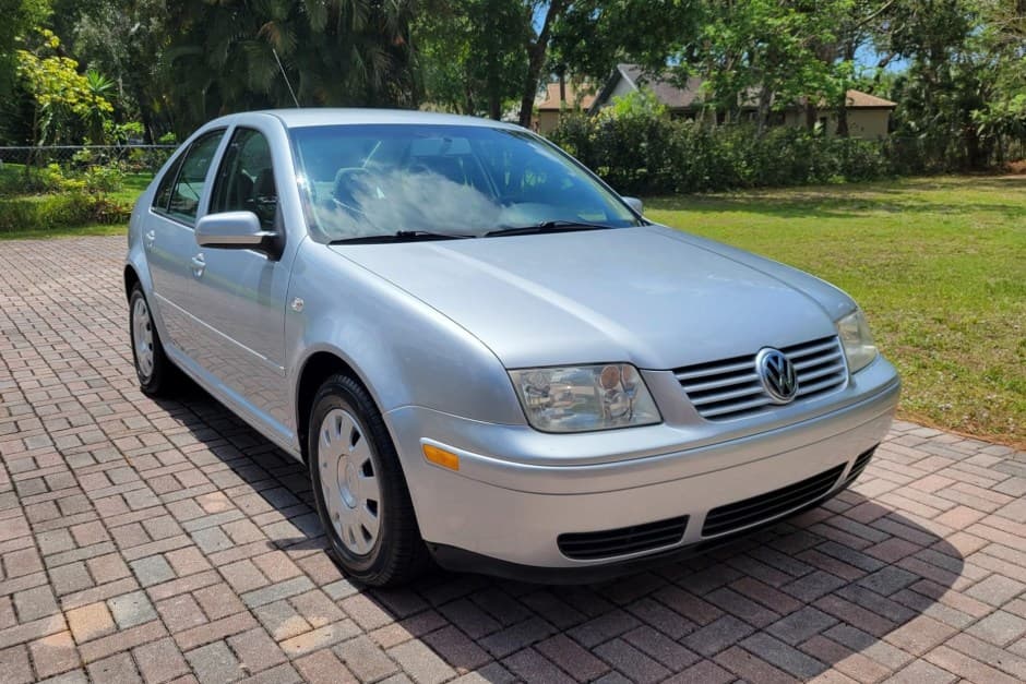 2003 Volkswagen Jetta sold for $8,900