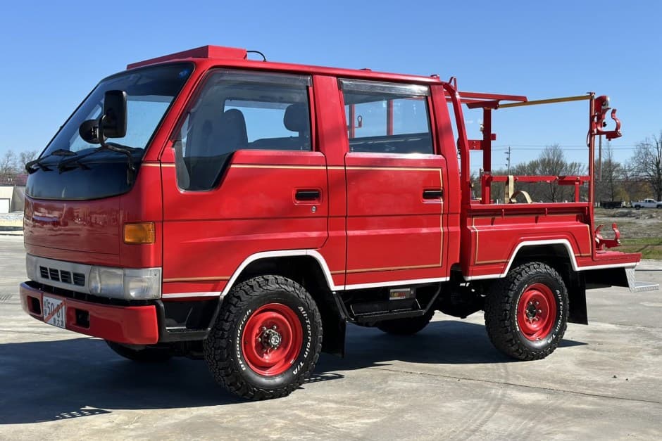 0 Toyota HiAce sold for $24,270