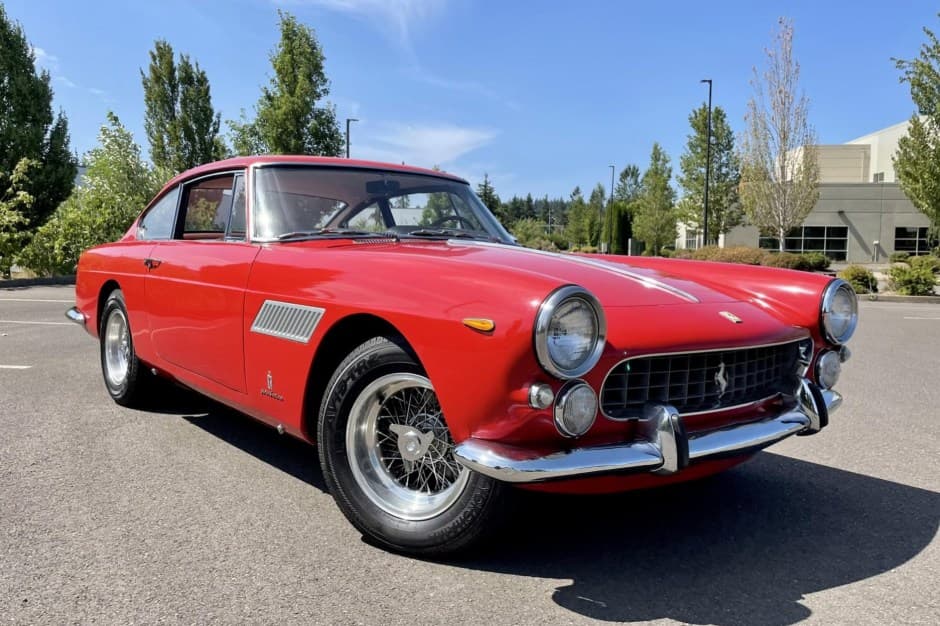 1964 Ferrari 330 GT 2+2 sold for $419,000