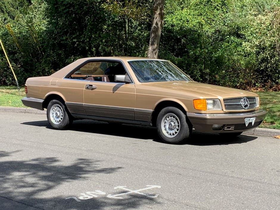 1984 Mercedes-Benz C126 sold for $7,400