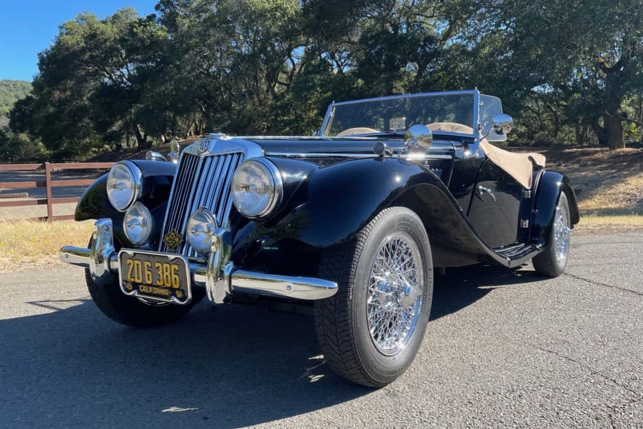 1954 MG TF sold for $39,000
