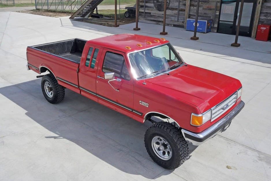 1987 Ford F-Series 1987-1991 sold for $13,000