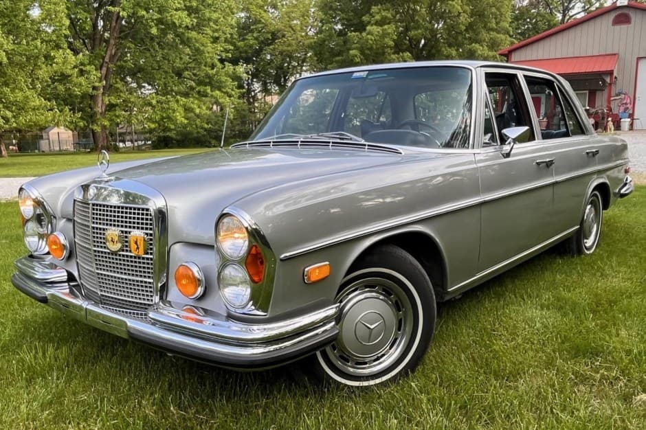 1970 Mercedes-Benz W108 & W109 sold for $18,250