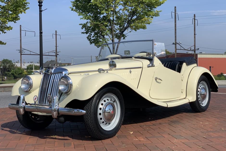 1955 MG TF sold for $30,000