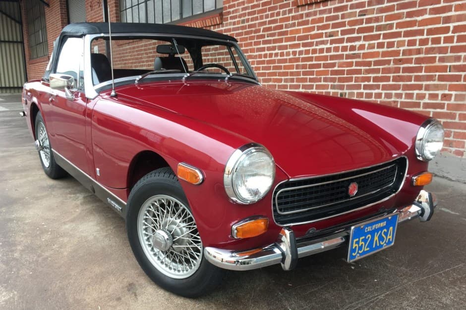 1974 MG Midget sold for $12,500