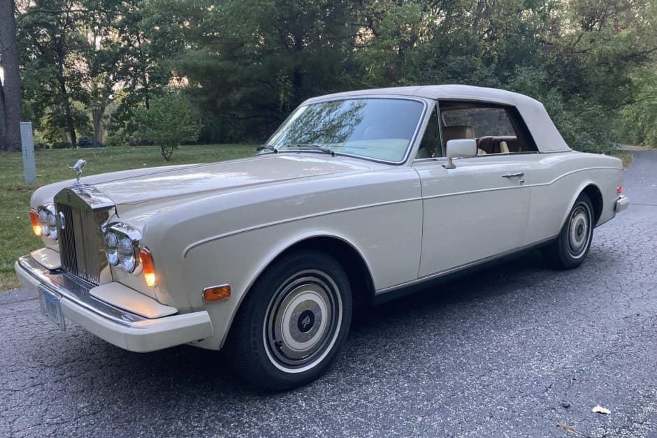 1989 Rolls-Royce Corniche sold for $55,500